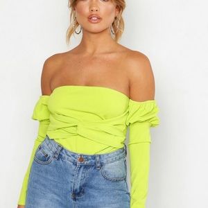 OFF THE SHOULDER PUFF SLEEVE TOP